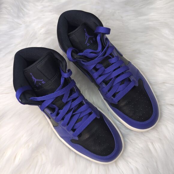 AIR JORDAN 1 MID-BQ6472051 | Women's 8.5 - Picture 3 of 7